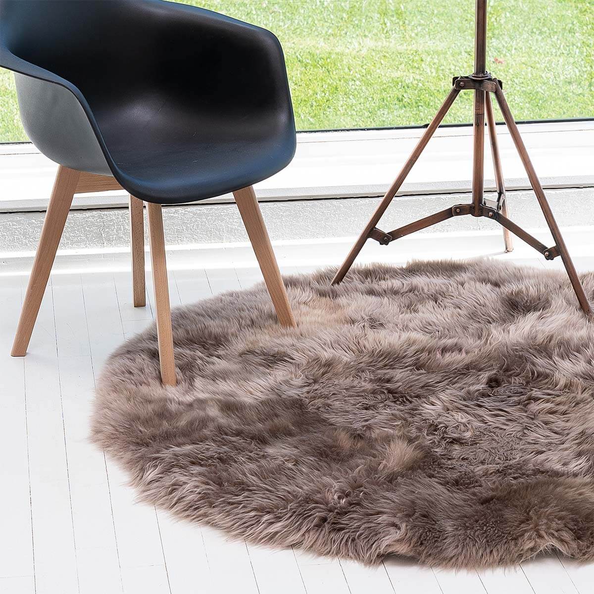 Long Hair Sheepskin Rug With Backing 55″ Ø