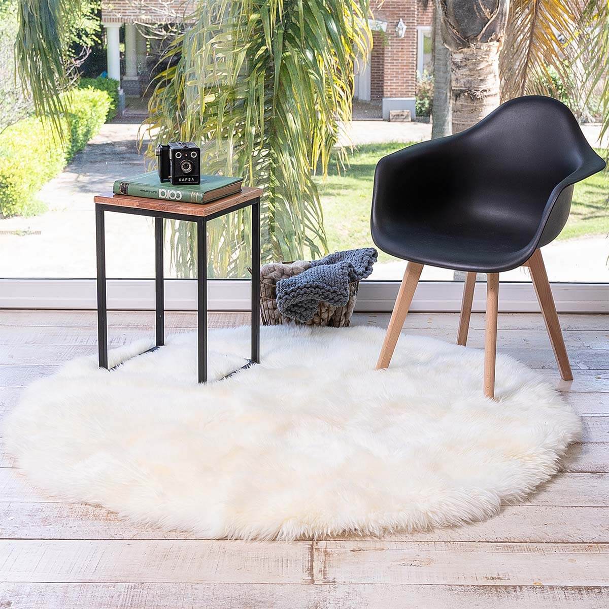 Long Hair Sheepskin Rug With Backing 55″ Ø