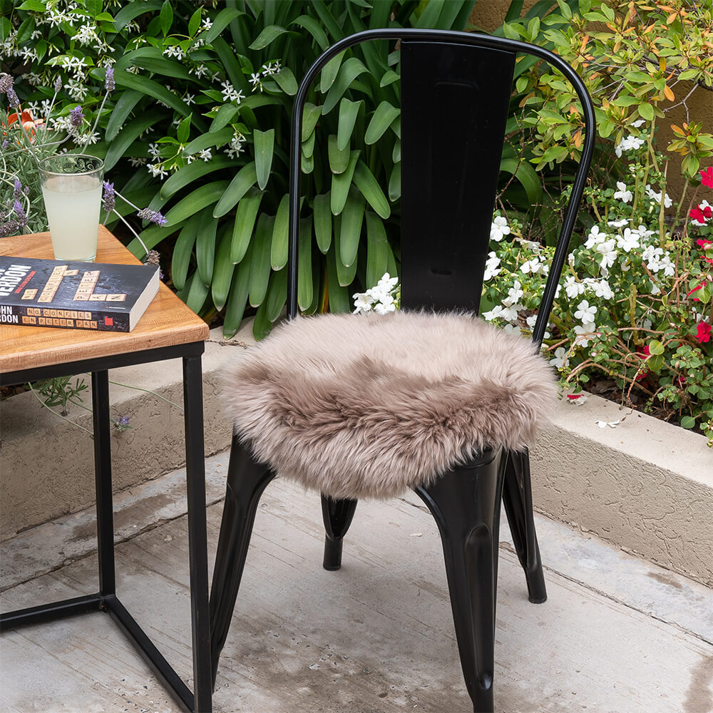 Long Hair Sheepskin Chair Pad 15″Ø