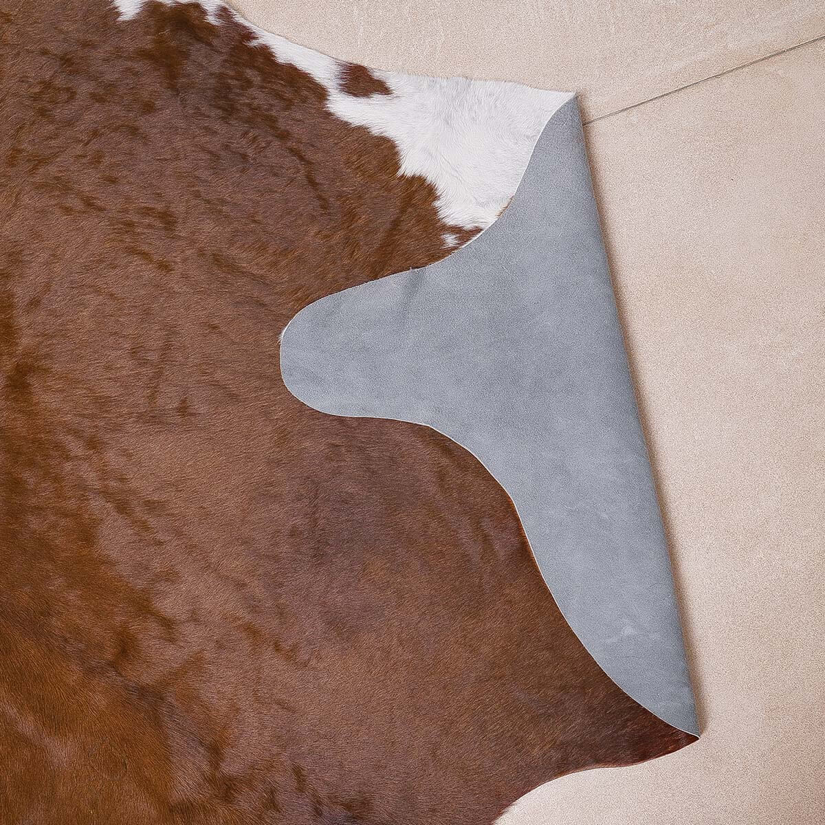 Brown & White Cowhide Rug – 6.5' x 7'