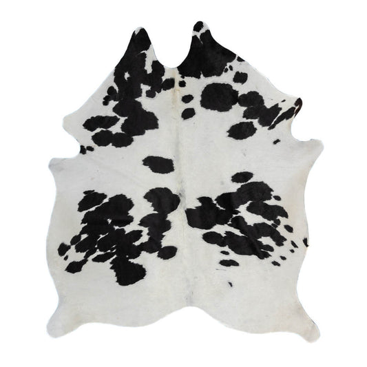 Black and White Cowhide Rug – 6´ x 5.8´