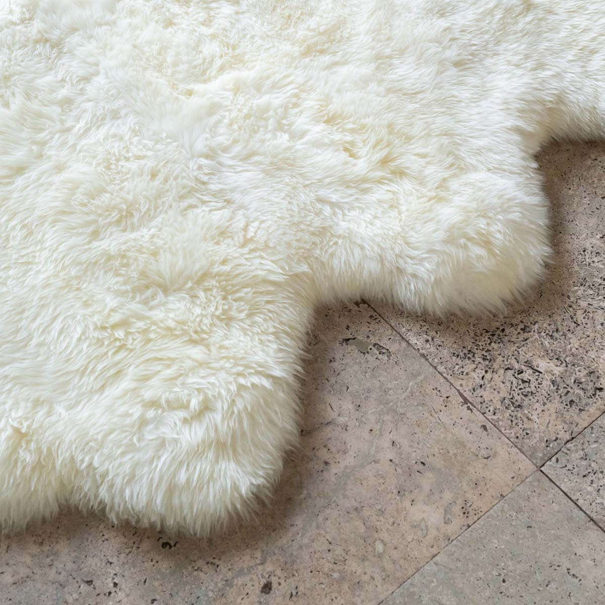 Genuine Sheepskin Rug Octo - 6' x 6'